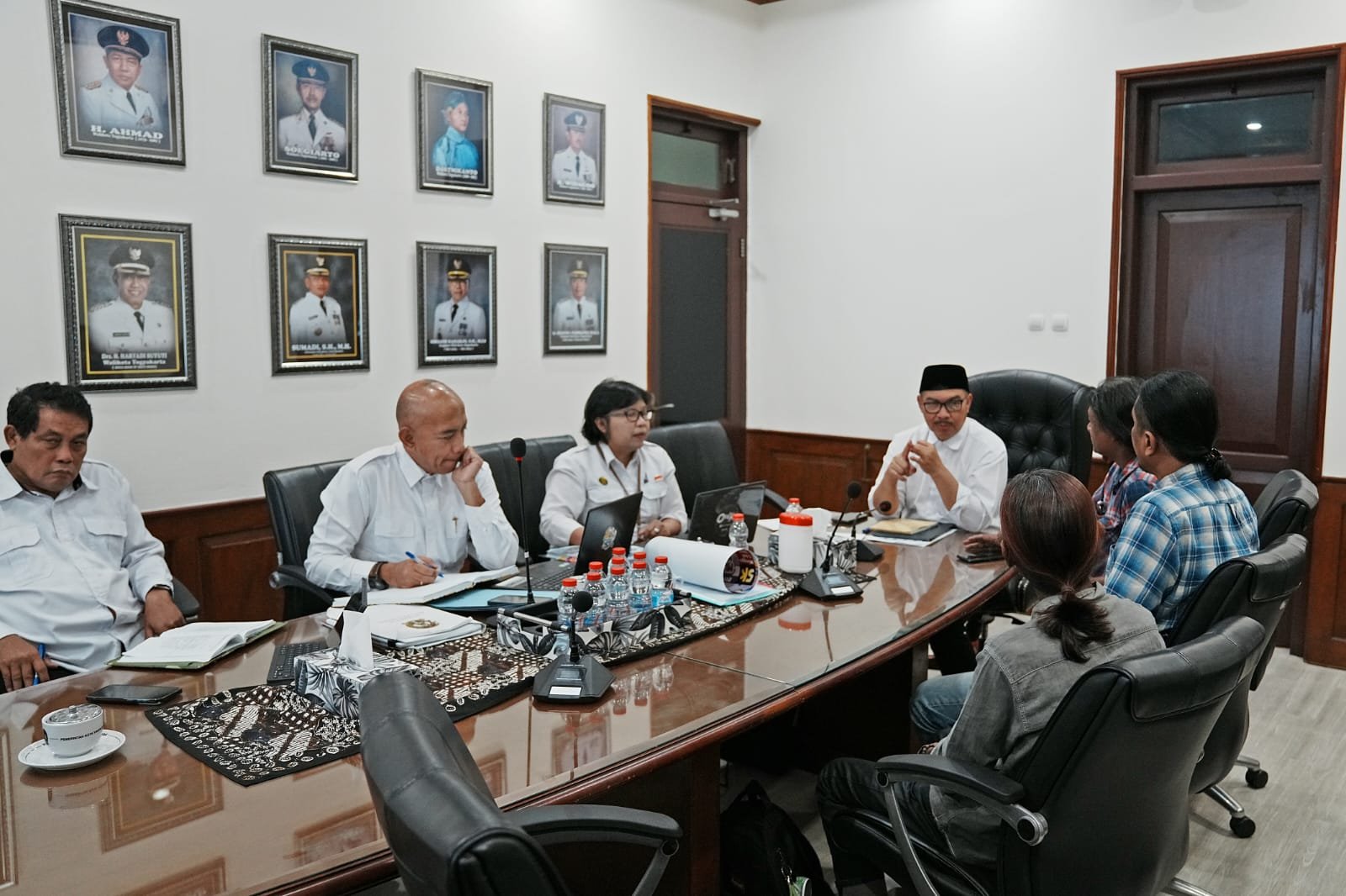 Seniman Lintas Generasi Berkumpul di Titik Nol Yogyakarta, Malioboro Kembali Jadi Ruang Budaya
