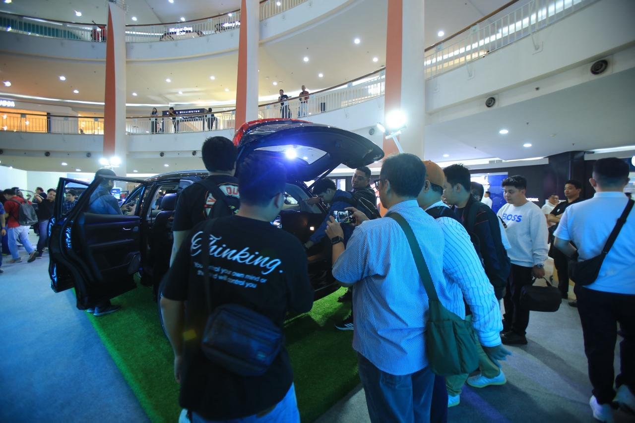 SUV Plug-in Hybrid DFSK E5 Plus Jadi Favorit Milenial, Ratusan Unit Sudah Dipesan
