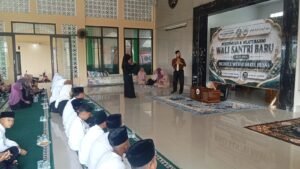 Prosesi Basuh Kaki Orang Tua Iringi Penyambutan Santri Baru Ma'had Darulhusna 2026/2027