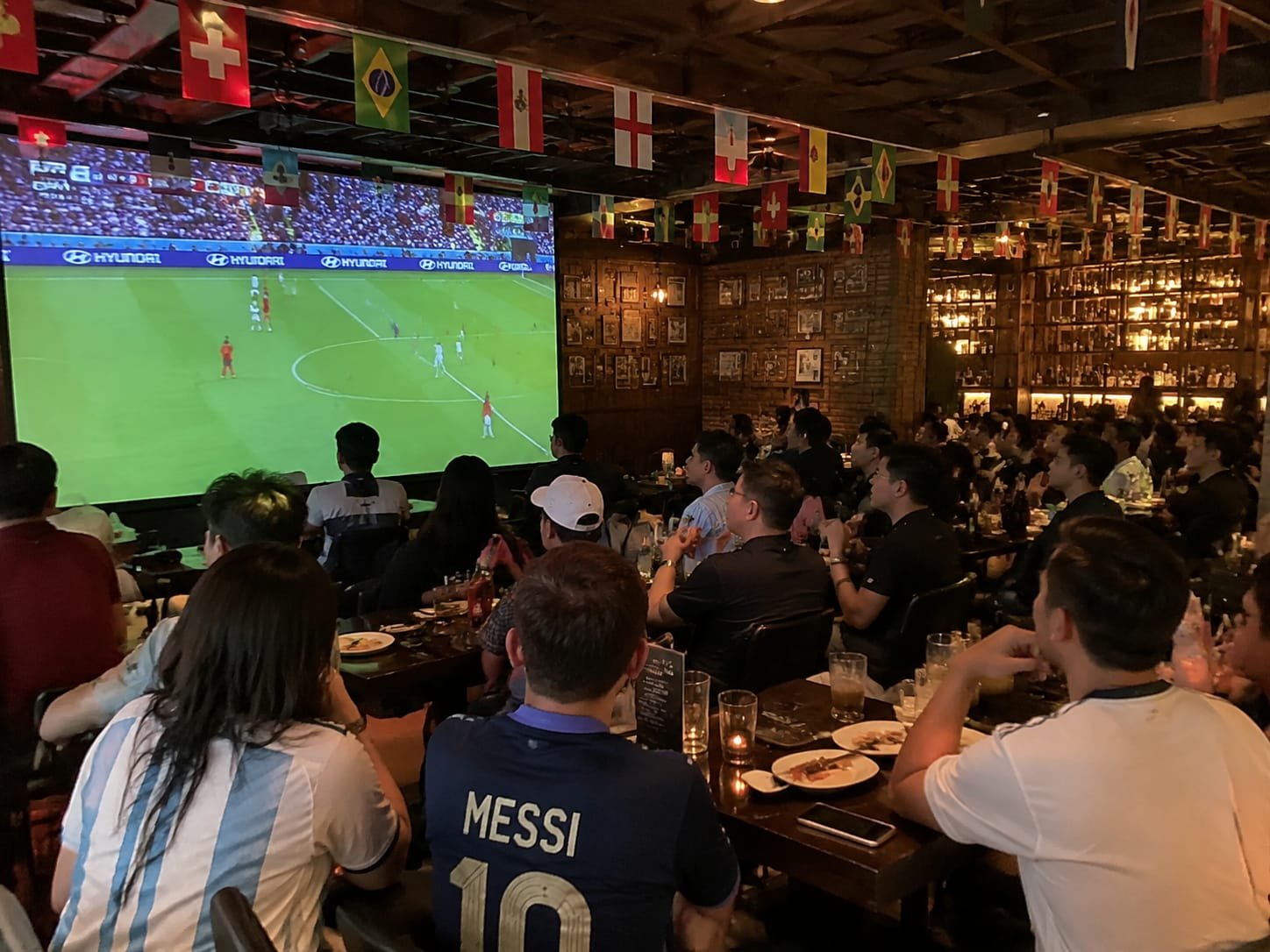 Serunya Nobar Piala Dunia 2026, Ini Rekomendasi Hotel dan Lounge dengan Suasana Paling Meriah