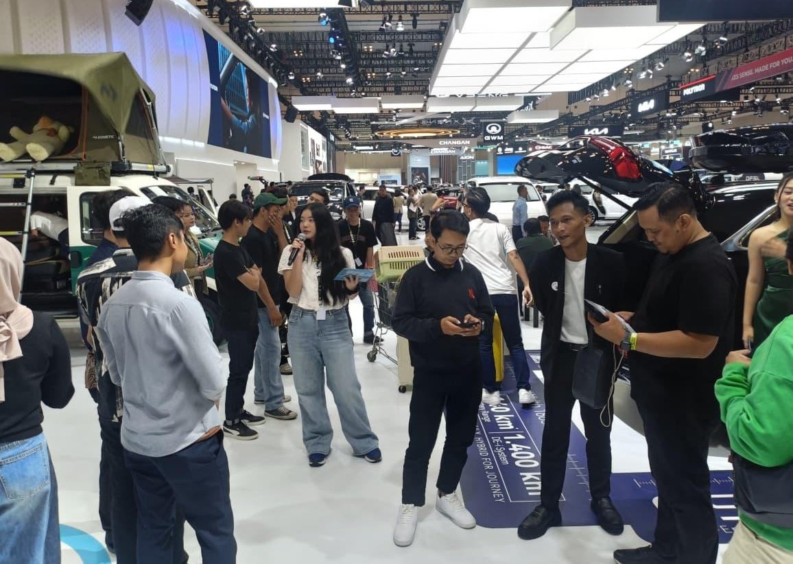 DFSK E5 Plus Perkuat Transformasi Mobilitas Premium di GIIAS 2026, Ribuan Pengunjung Antusias Menjajal SUV Plug-in Hybrid