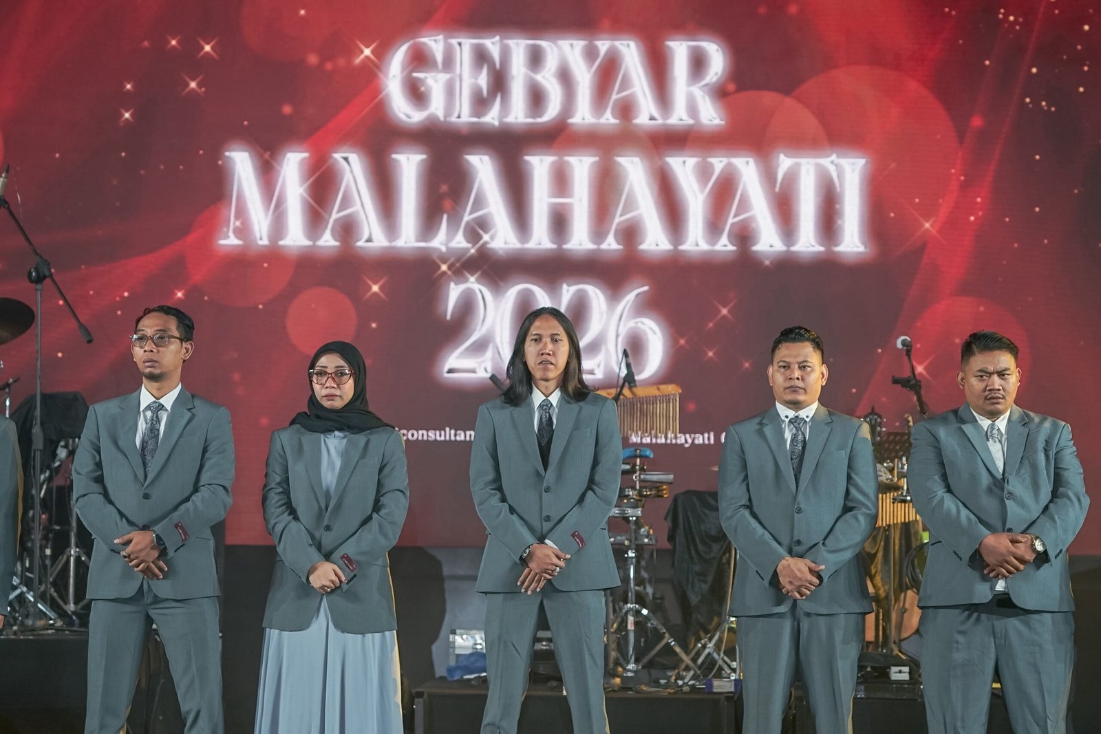 Iwan Fals & Band Rilis Lagu Baru ‘Gali Lubang Tutup Lubang’, Bang Ujay dan 1.500 Lebih Mendengarkan Pertama Kali Secara Langsung di Gebyar Malahayati 2026