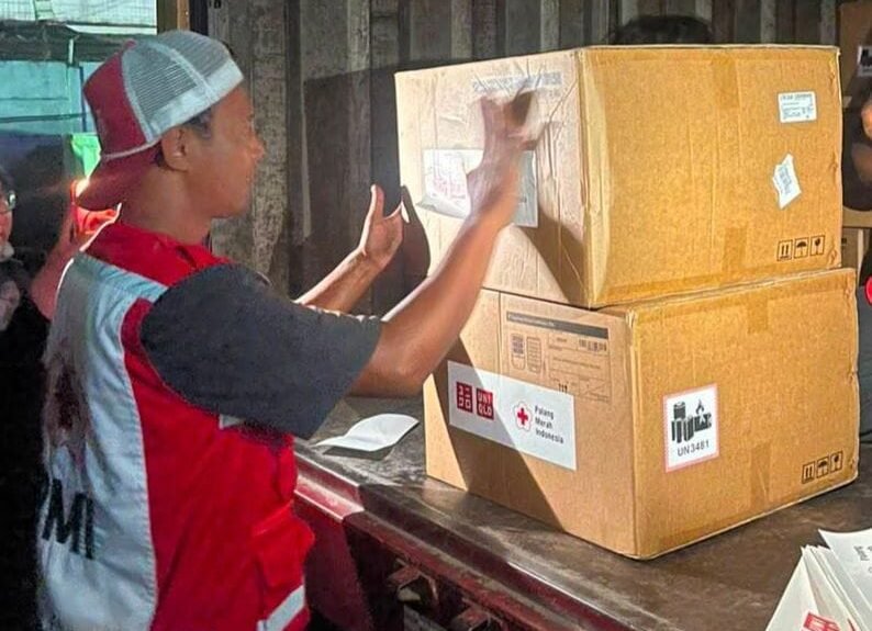 UNIQLO Salurkan Bantuan untuk Pemulihan Warga Terdampak Bencana di Flores dan Lombok