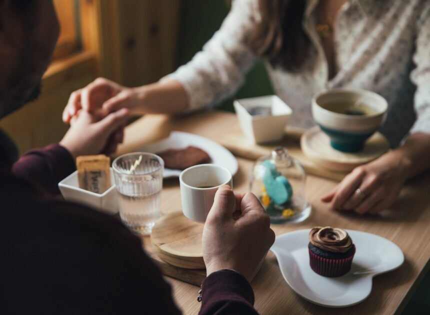 7 Tempat Ngopi di Bogor untuk Rombongan Kecil, dari Suasana Alam hingga Kafe Modern