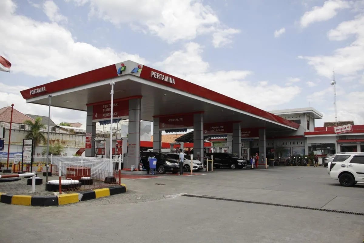 Pertamina Naikkan Harga BBM Nonsubsidi, Dexlite Jadi Rp23.700 per Liter