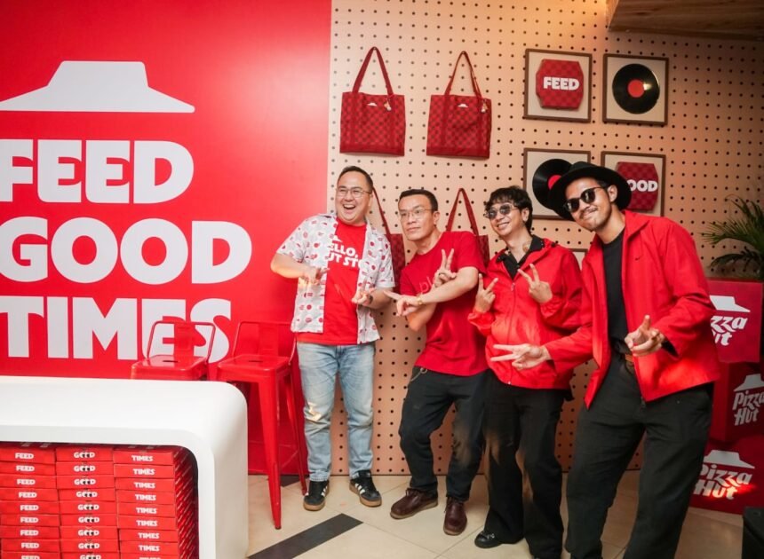 Di Bawah Atap Merah, Good Times Menemukan Bentuk Baru