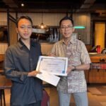 Ketika Keterampilan dan Keberanian Bertemu di Kolam Renang Hotel