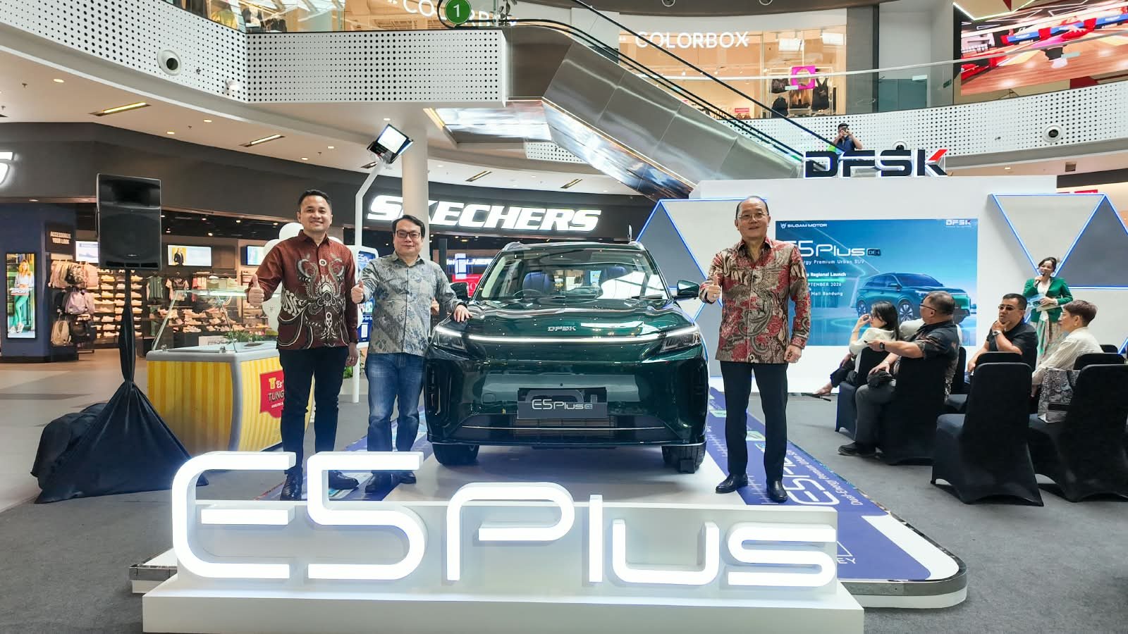 Ketika Mobilitas Harian Bertemu Perjalanan, DFSK E5 Plus Membuka Babak Baru di Bandung