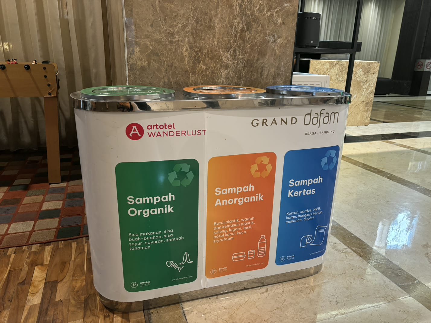 The Art of Goodness Grand Dafam Braga Bandung Bangun Kebiasaan Pilah Sampah