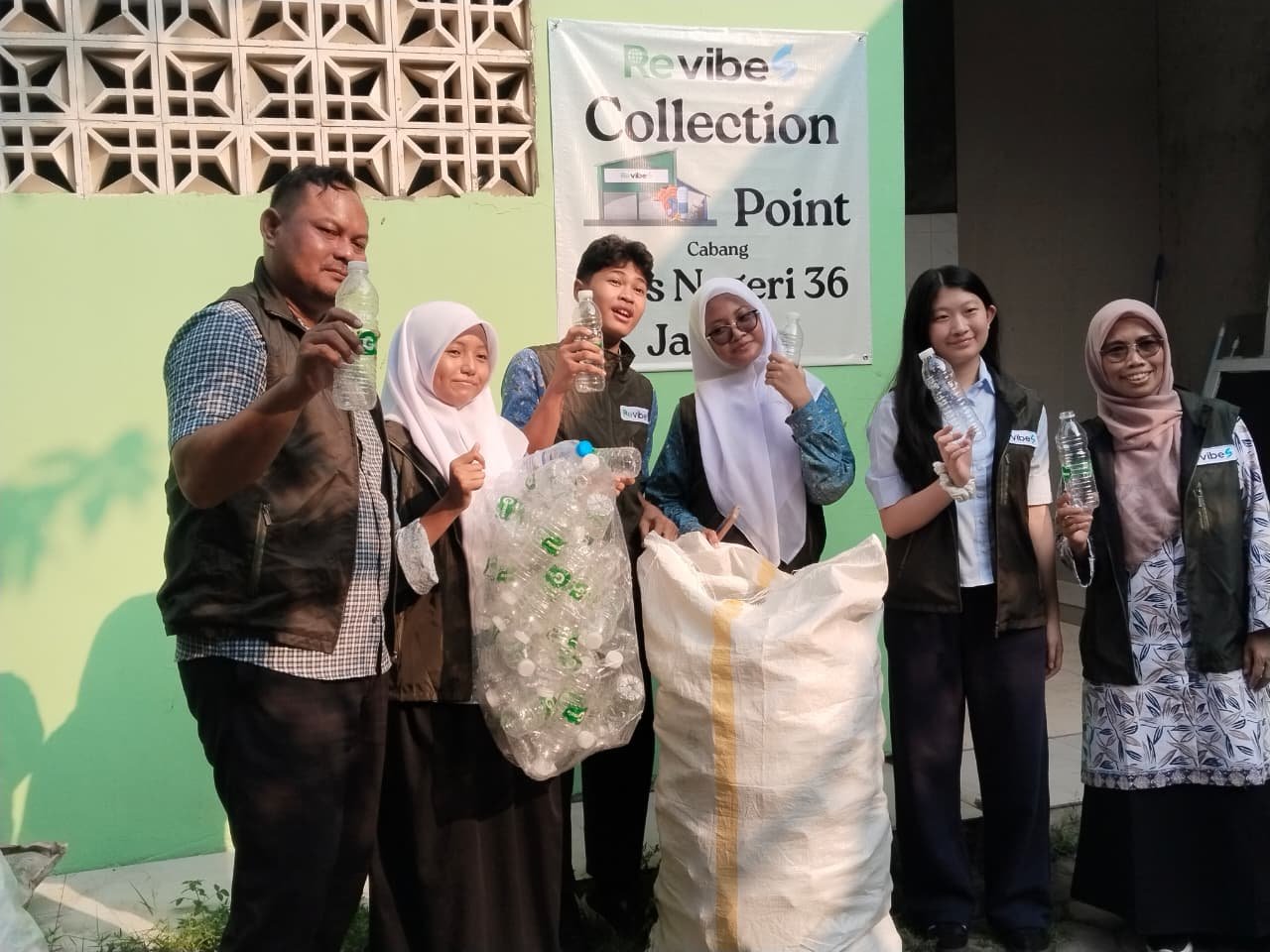 Revibes Dorong Ekonomi Sirkular dari Sekolah lewat Collection Point Digital