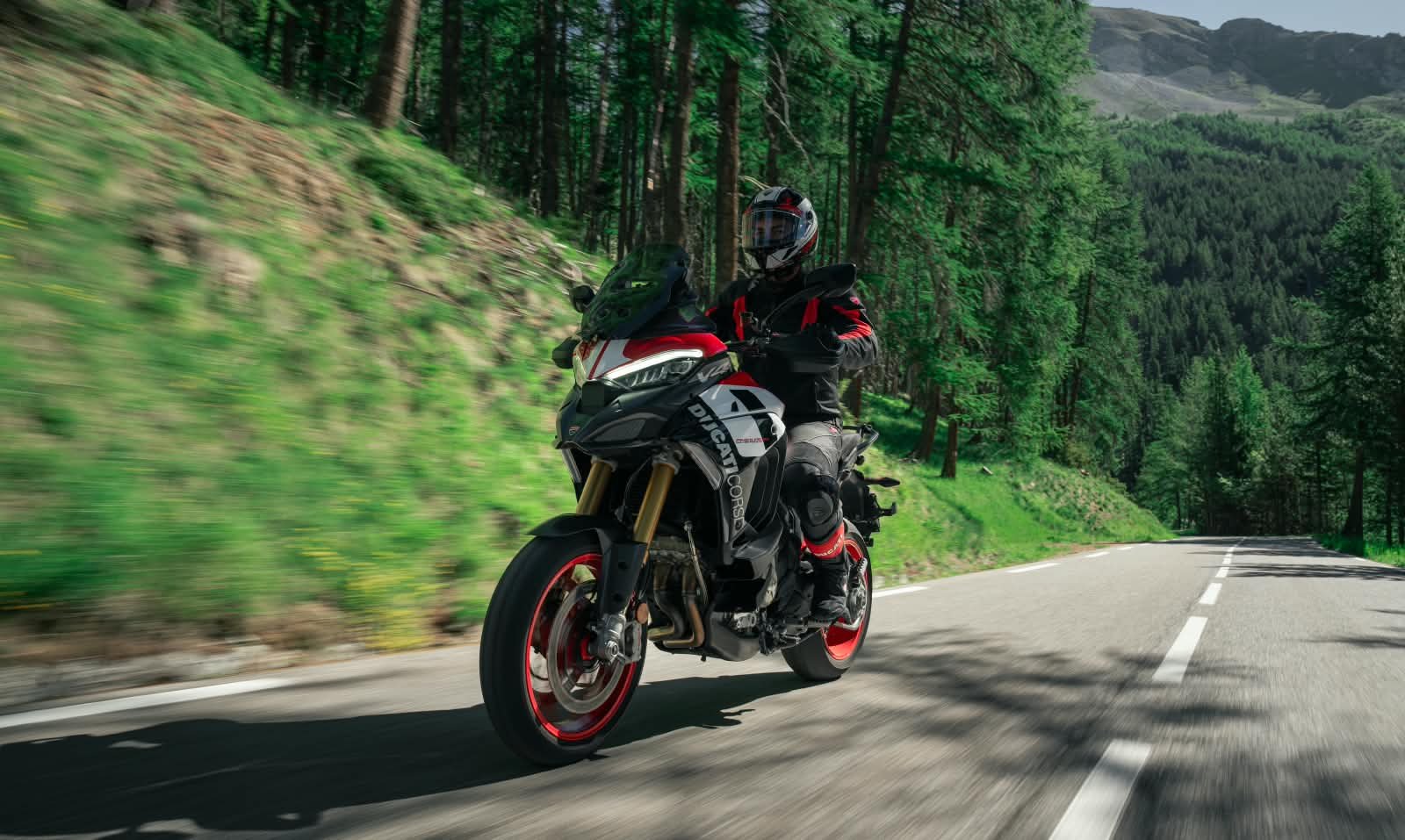 Multistrada V4 Pikes Peak 2027 Bawa Livery Terinspirasi Motor Balap Ducati