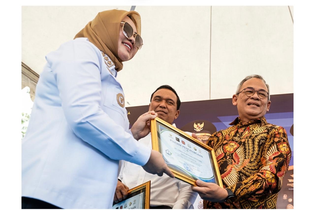 Ceria Corp Perkuat Kolaborasi Sosial melalui Program Gotong Royong Bedah Rumah di Sultra