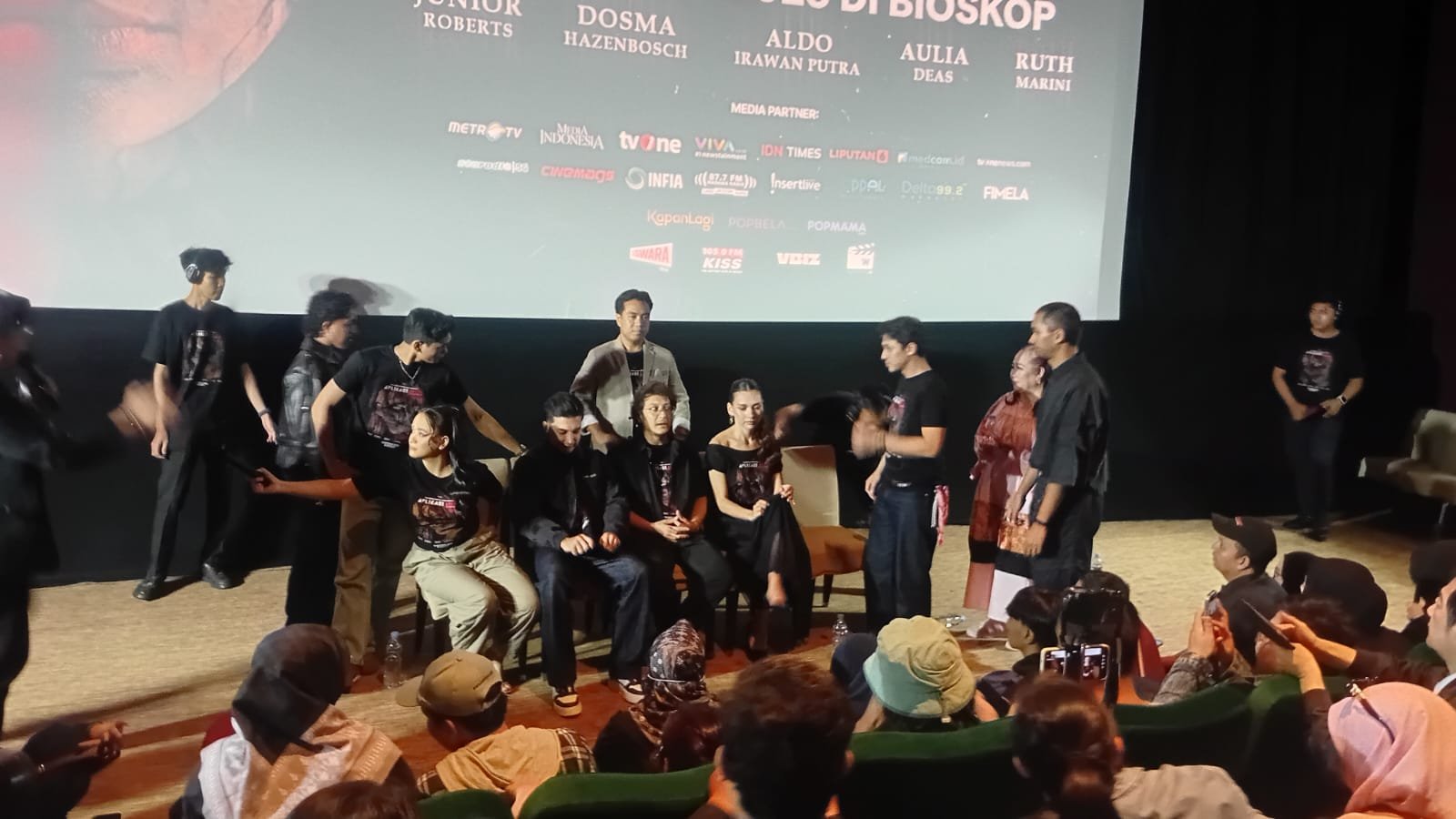 Aplikasi Iblis: Horor Dimas Anggara tentang Teknologi, Kehilangan, dan Keamanan Perempuan
