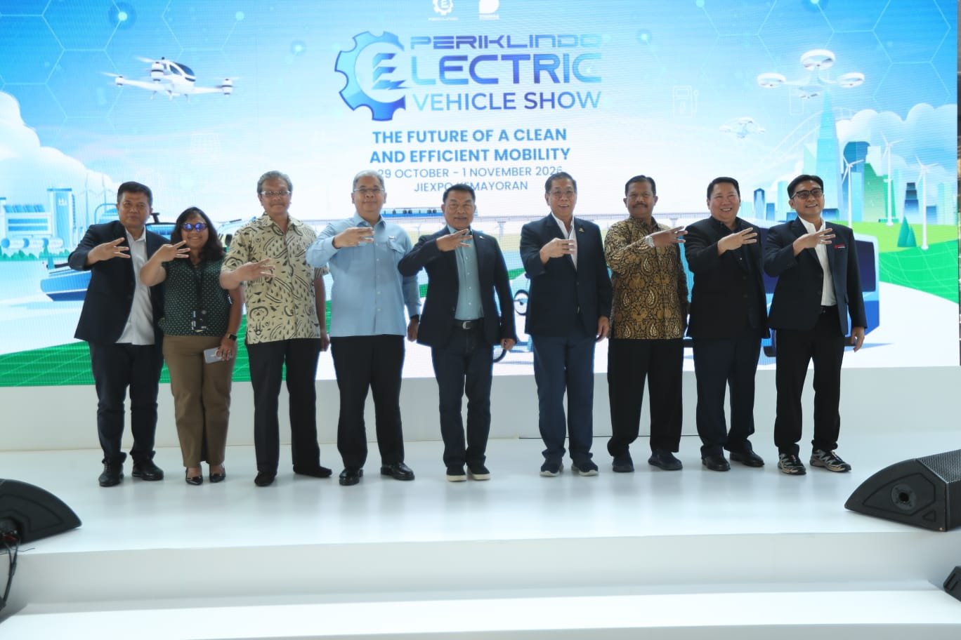 PEVS 2026 Perluas Ekosistem Mobilitas Listrik, dari Darat hingga Udara dan Laut